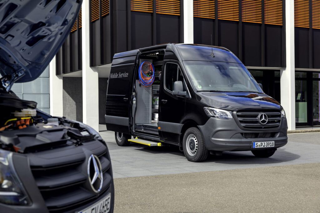 Mercedes-Benz Mobile Service 

Mercedes-Benz Mobile Service