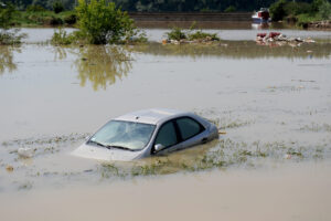 Hochwasser,Auto