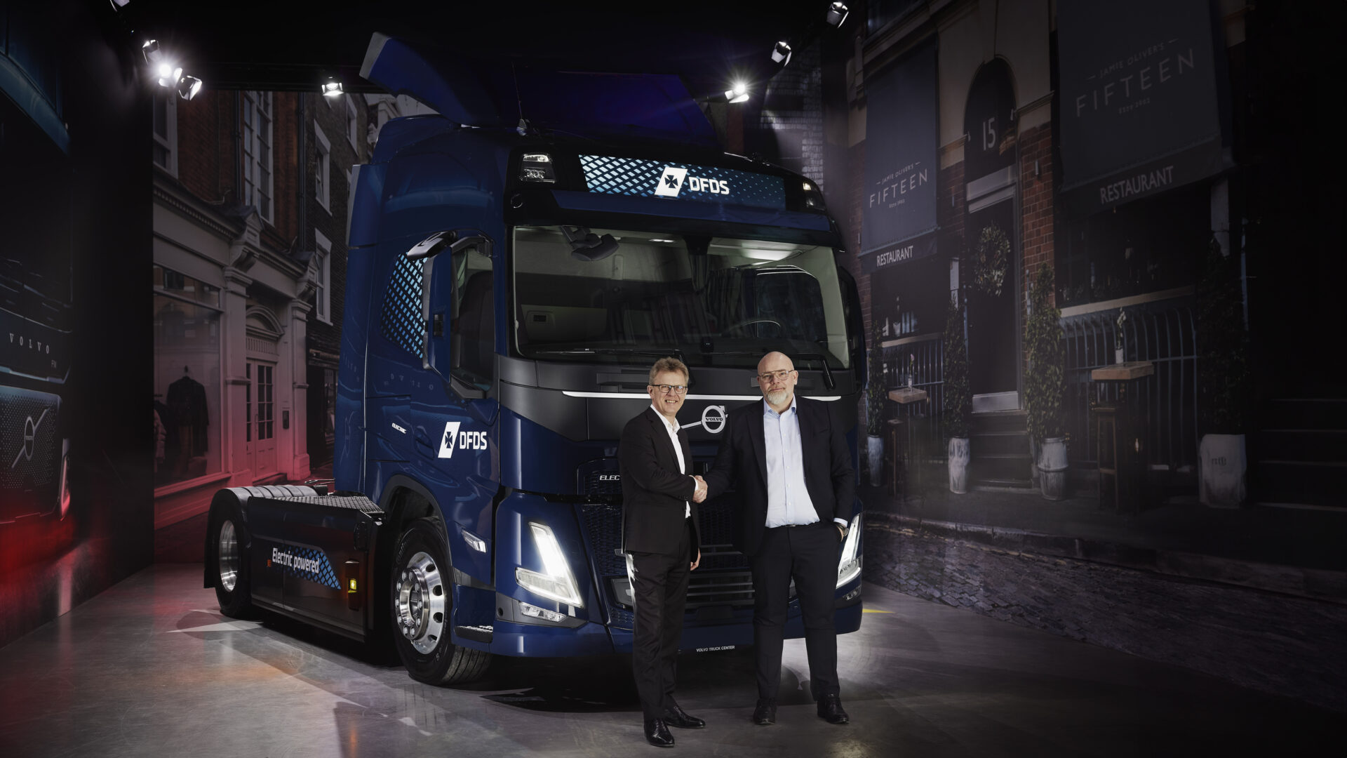 Volvo Trucks,DFDS