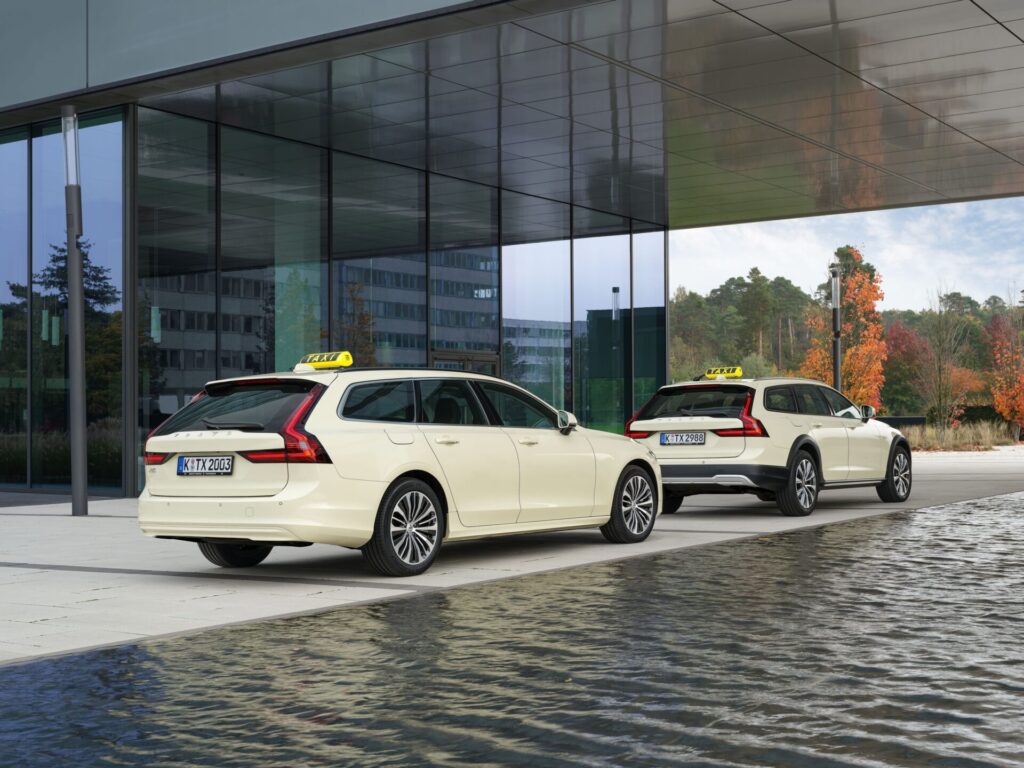 Volvo V90 Taxi und Volvo V90 Cross Country Taxi