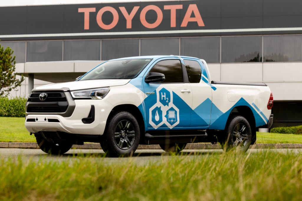 01/09/23 

New hydrogen-powered Toyota Hilux at the company’s Burnaston factory, Derbyshire.


All Rights Reserved: RKP Photography 
[Formerly F Stop Press Ltd].
 
+44 (0)7765 242650 
www.rkpphotography.co.uk