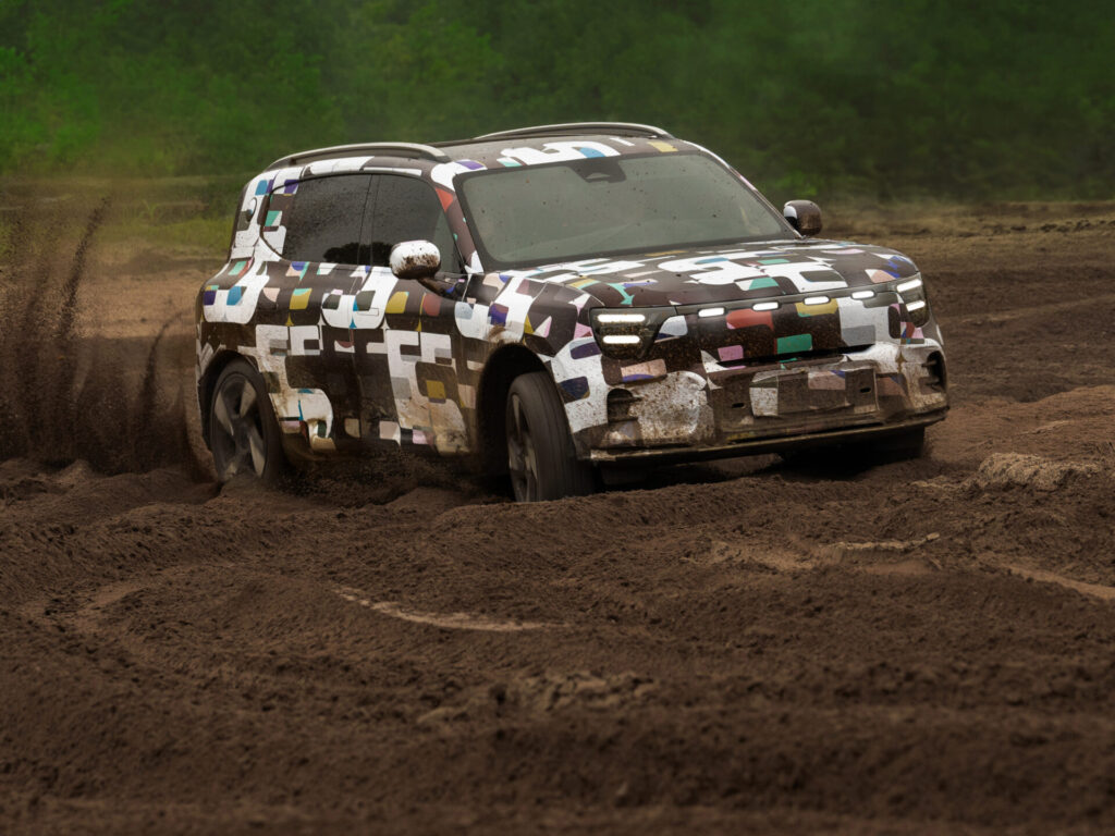 smart-hashtag5-camouflaged-offroad-05