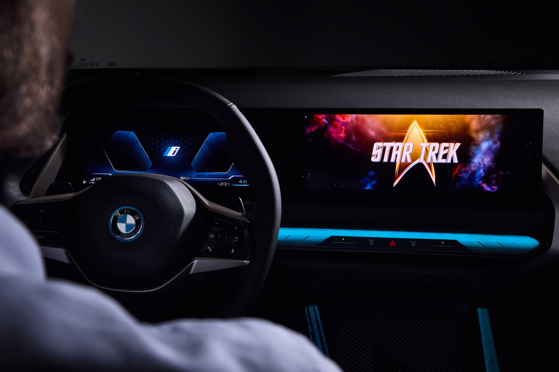 BMW erweitert digitales Angebot mit Paramount+ Streaming im Auto