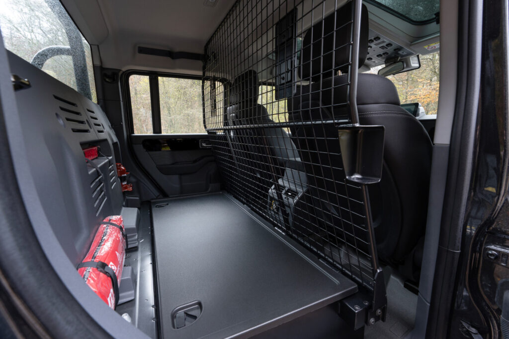 03_INEOS-Grenadier-Quartermaster-2-Seat_Cab-Interior