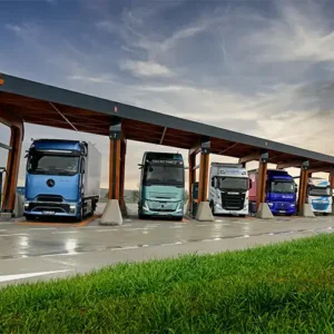 UTA und Milence bauen Europas Ladenetz für Elektro-Lkw aus