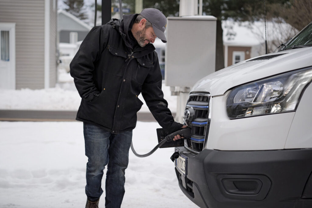 Dank patentierter Wärmepumpe mit innovativer Dampfeinspritzung erhöht Ford Pro die elektrische Reichweite seiner Elektro-Transporter E-Transit Custom, E-Tourneo Custom und E-Transit bei kalter Witterung
Foto: Ford