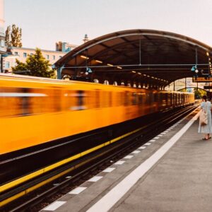 Zwei Jahre Deutschlandticket: Positive Bilanz mit Luft nach oben