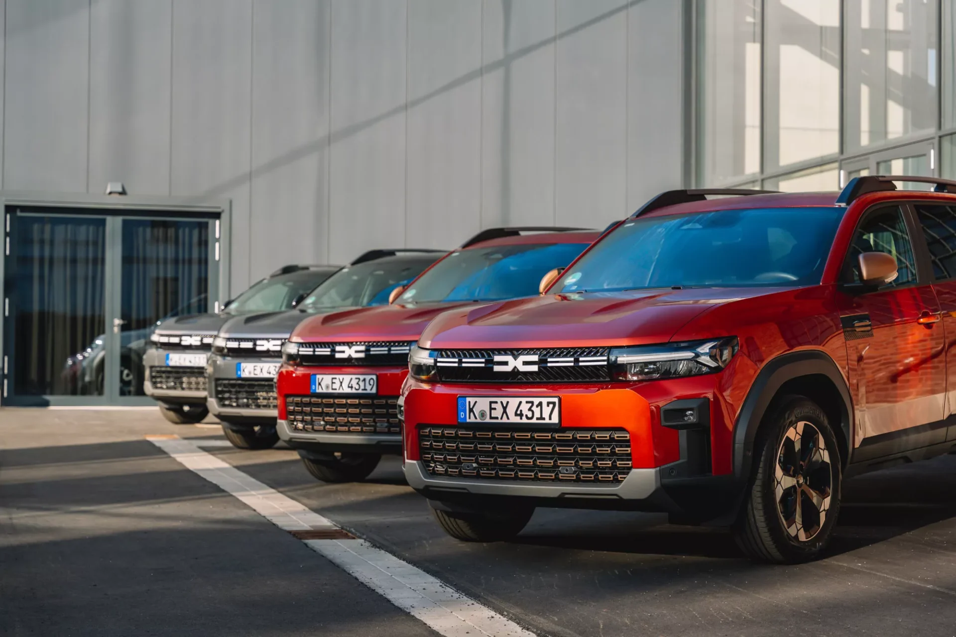 Dacia Bigster: Preis unter 24.000 Euro – So schlägt er die Konkurrenz