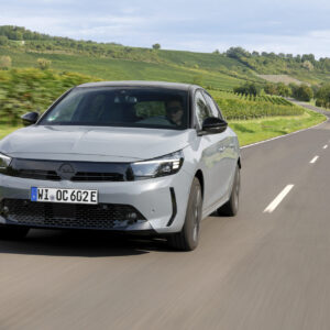 Starker April für Opel: Marktanteil bei Pkw und Nutzfahrzeugen auf 5,1 % gestiegen
