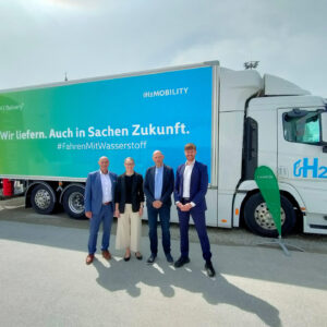 HOYER übernimmt Logistik für Wasserstofftankstellen von H2 MOBILITY