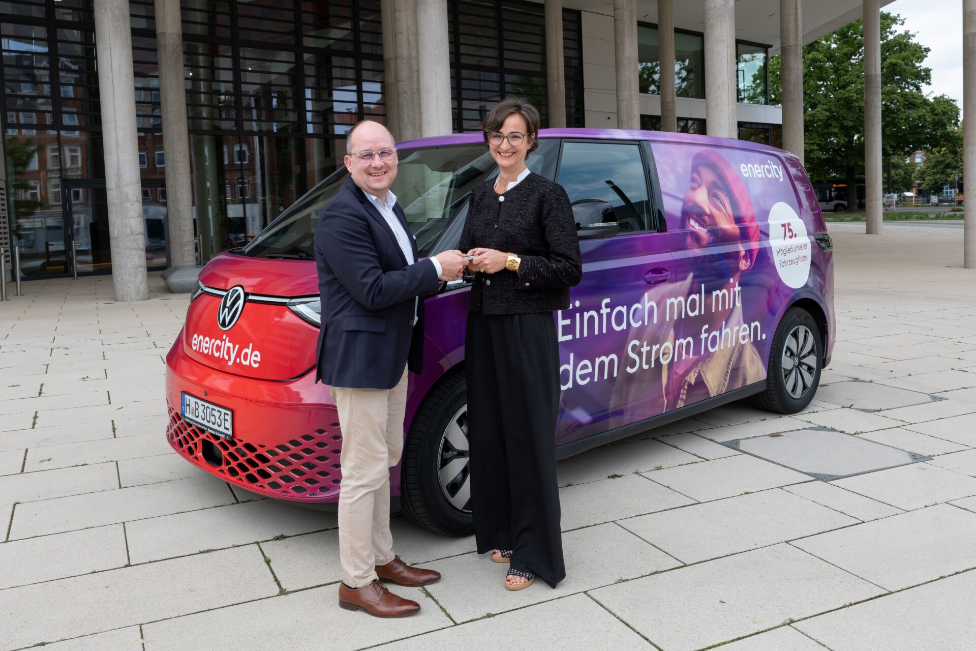Volkswagen Nutzfahrzeuge: enercity setzt mit 75 ID. Buzz Cargo auf E-Mobilität