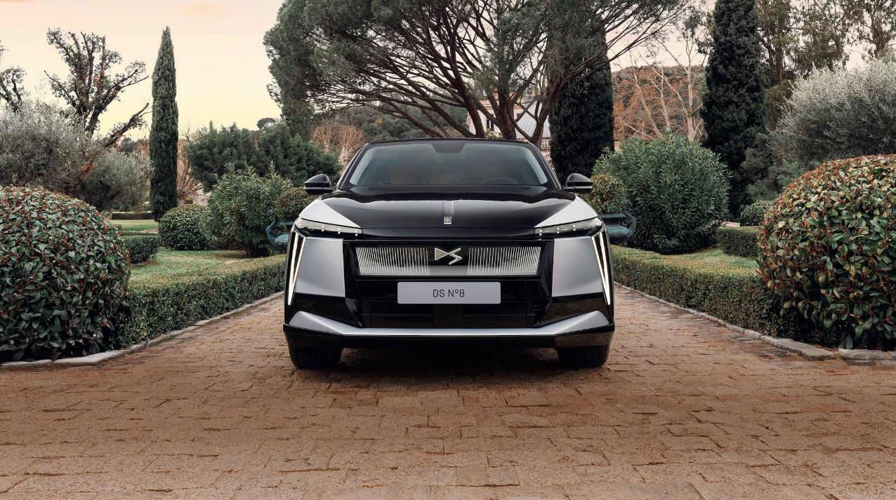 DS No.8 – Premium-Limousine mit französischem Flair