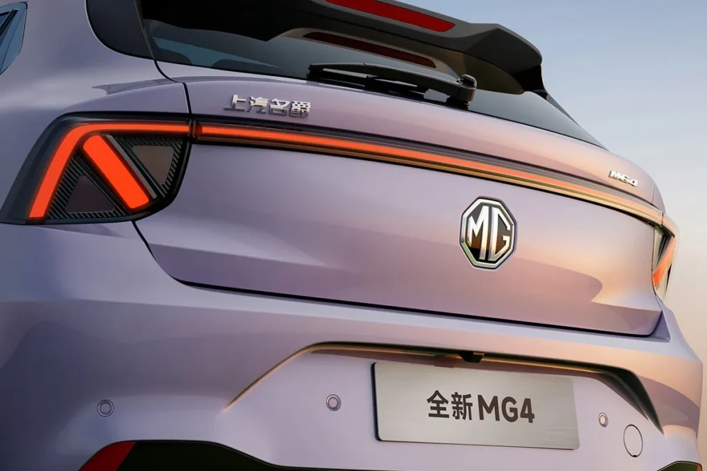 saic-mg-motor-mg4-electric-facelift-2025-007-min.jpg