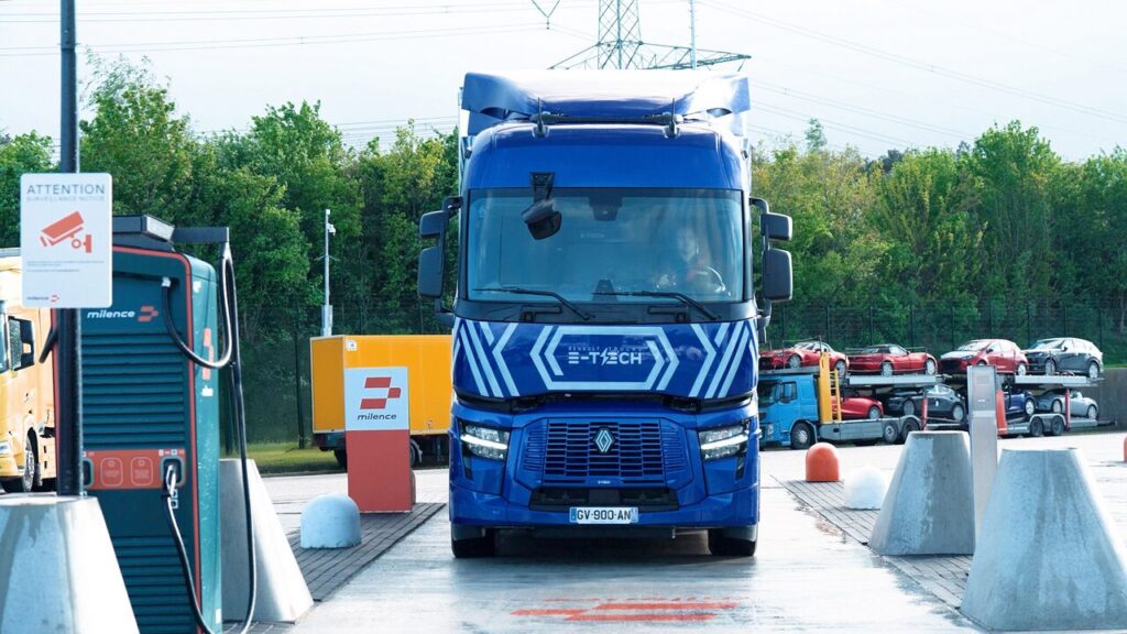 Ladeinfrastruktur,Renault Trucks Ladeinfrastruktur,Renault Trucks