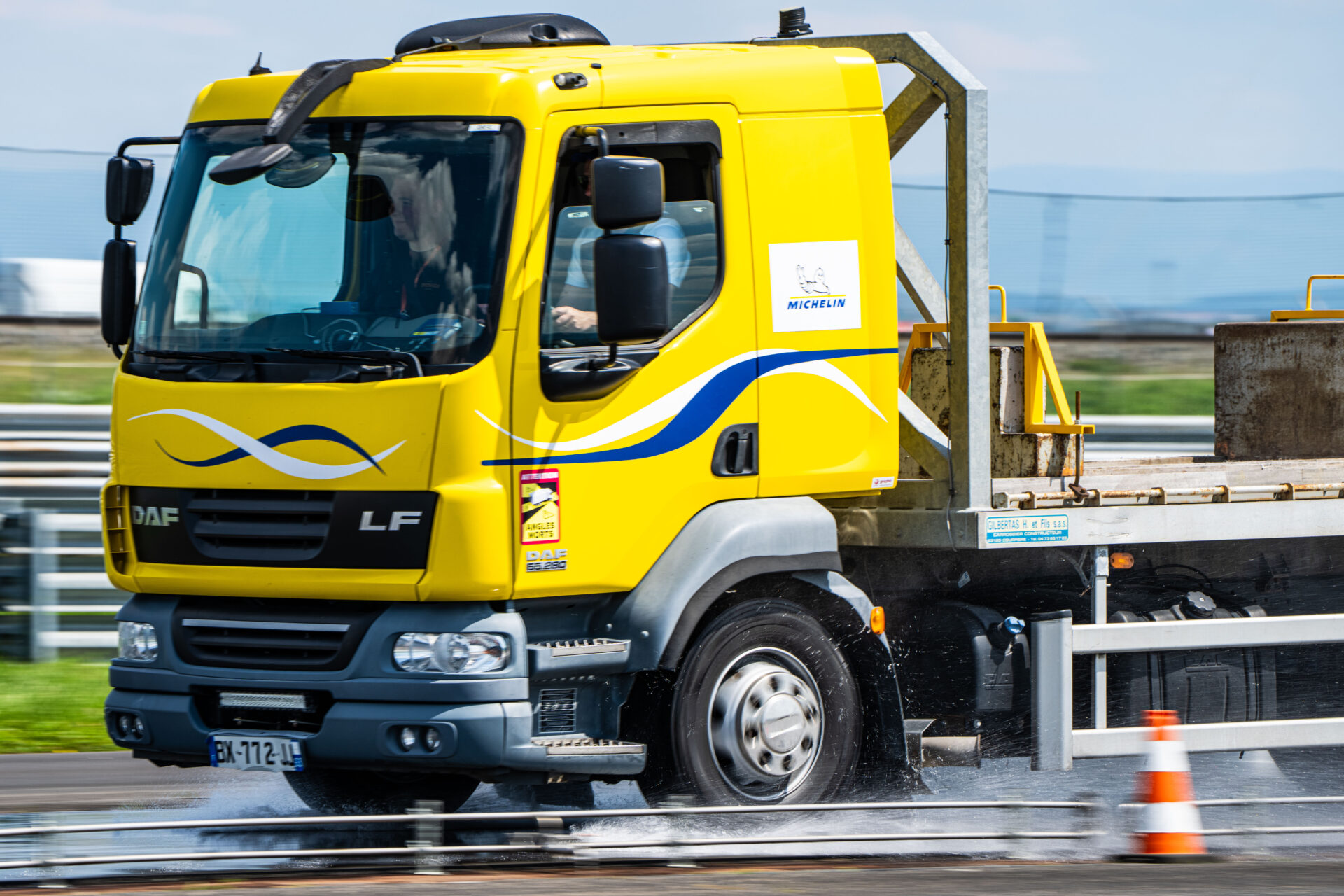 360°-Ladelösung Wie MICHELIN X® MULTI Z2 & D2 den Nutzfahrzeug-Alltag auf kurzen Strecken verbessert