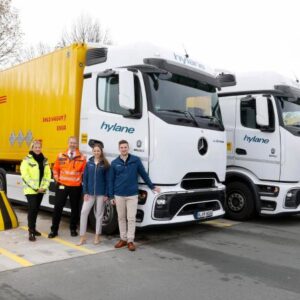 E-LKW auf der Langstrecke: DHL bringt den Mercedes-Benz eActros 600