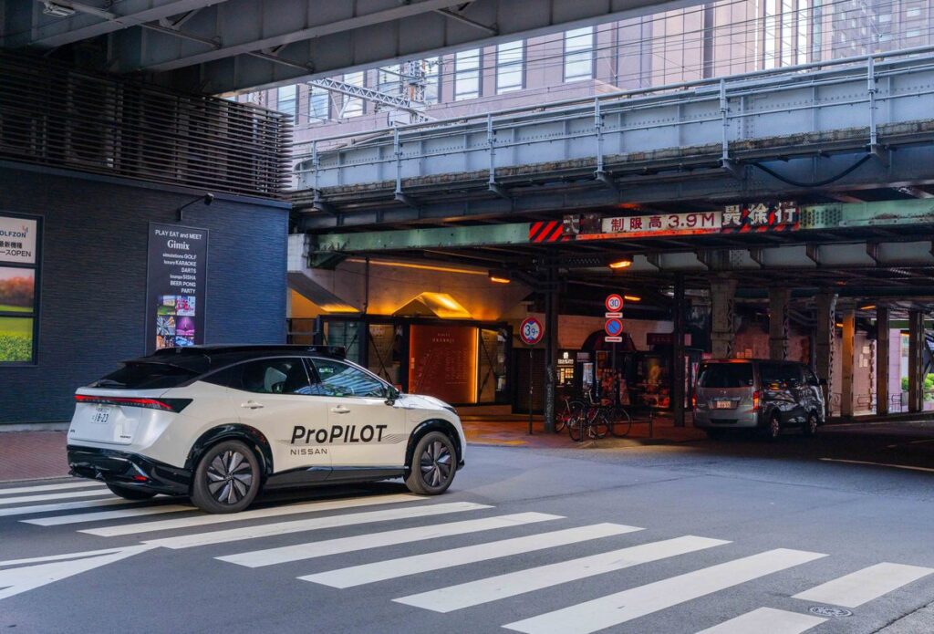 Autonomes Fahren,Nissan,Wayve Autonomes Fahren, Nissan, Wayve