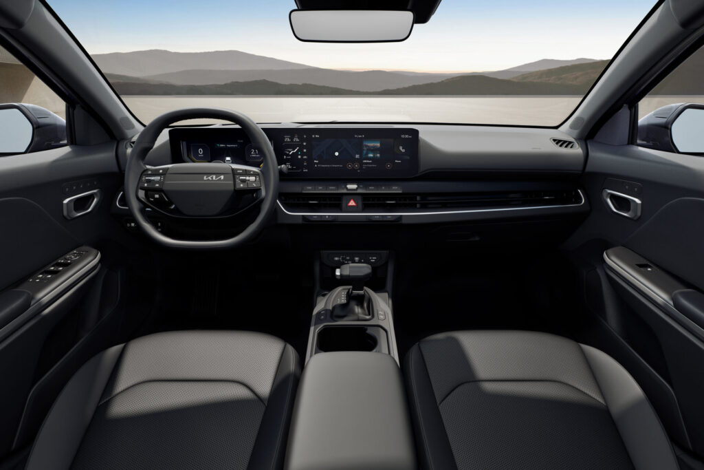 Kia_K4_Sportswagon_04