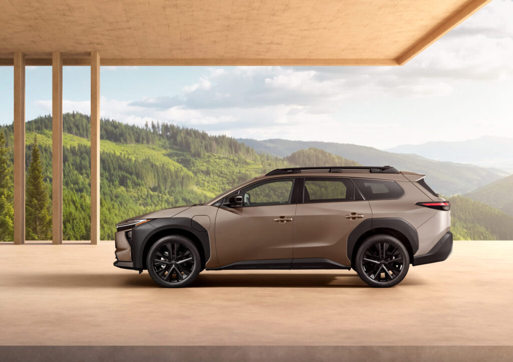 90171-2025bz4x-touringmain06 (1)