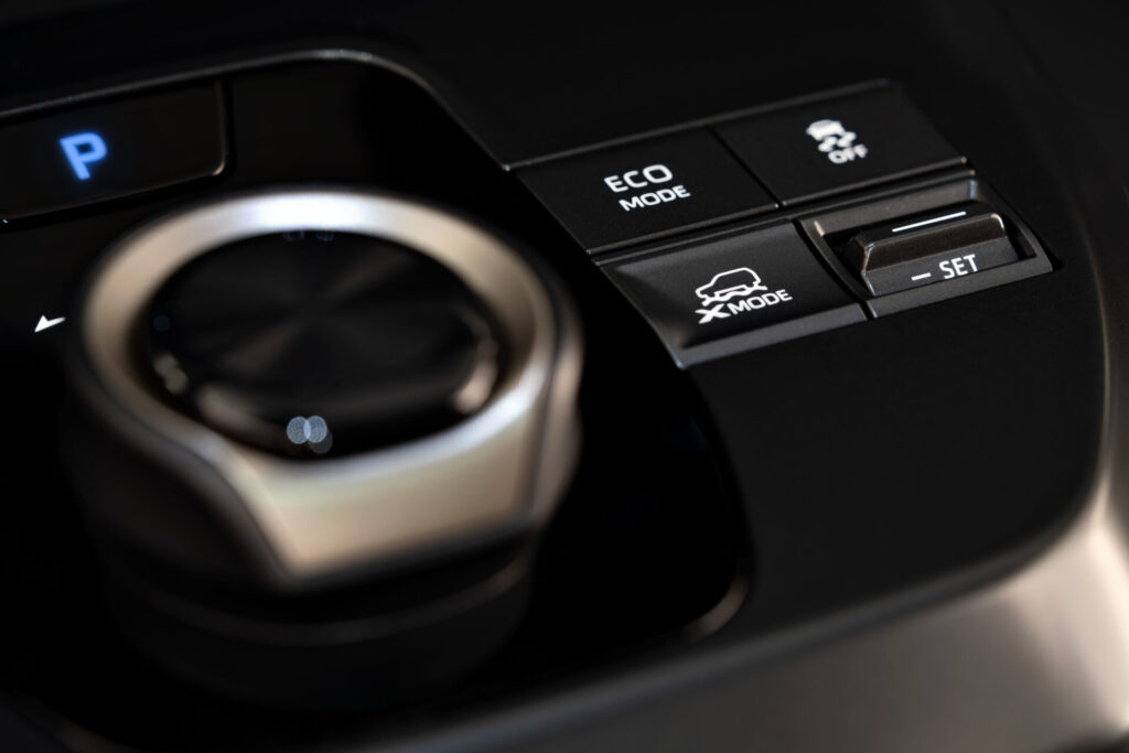 90193-2025bz4x-touringint11