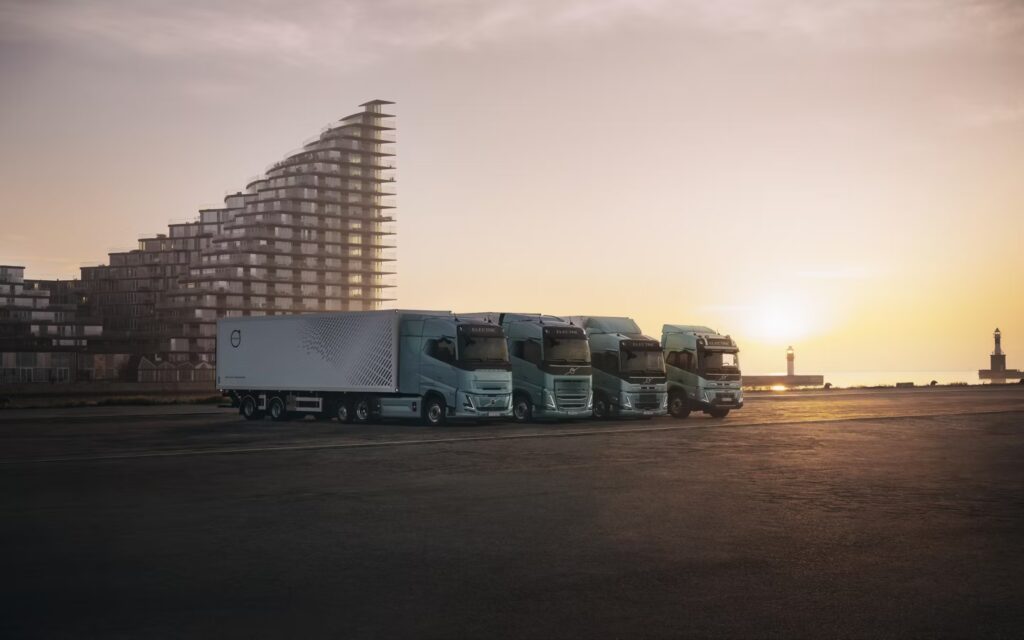 volvo-truck-nik4652-range-pr